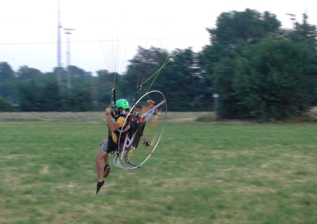 Revolt paramotor