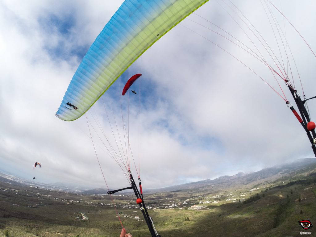 Paraglider review UP Summit XC4 - TOP EN B - ojovolador.com