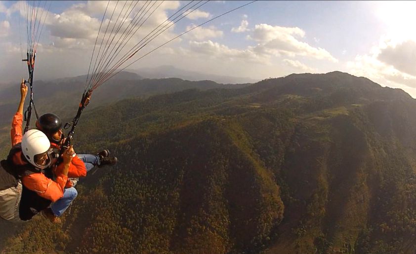 Honduras paragliding