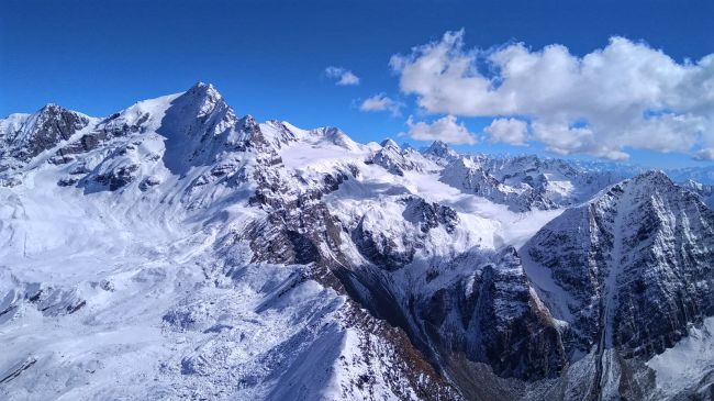 Cheluis, 5 días perdido en el Himalaya