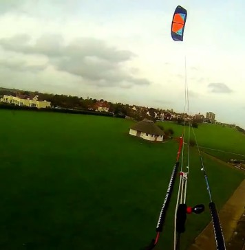 Volando a ras de sueloStreet kiter