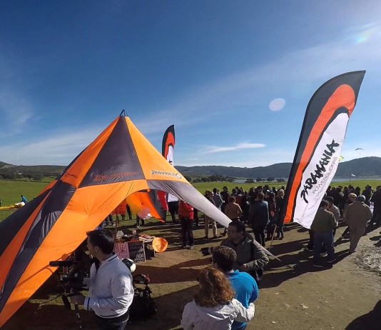 Video: Las Candelas Paramotor 2016, por Ojovolador