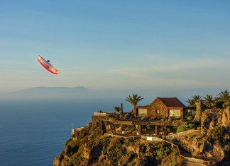 “Parapente en El Mirador de la Peña” Mirador de la Peña en la Isla de El Hierro