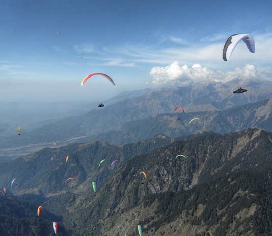 Michael Küffer gana PWC en India, Xevi Bonet 2º