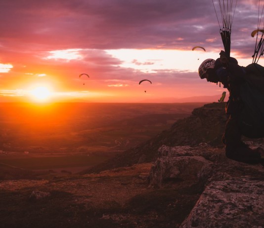 Parapente en la Muela de Alarilla, Guadalajara