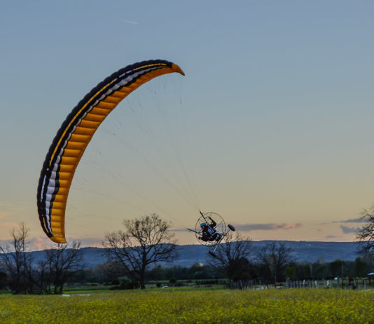 GIN Pegasus, paramotor afternoon flight