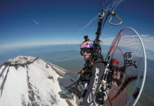 Paramotor sobre el Monte Fuji, ¡4200m!