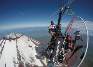 Paramotor sobre el Monte Fuji, ¡4200m!