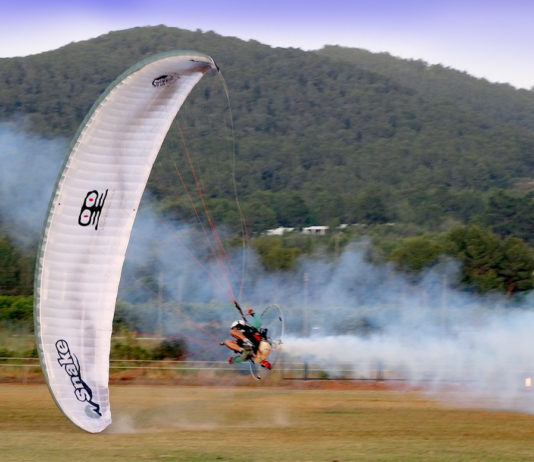 Vicente Palmero campeón de España de Paramotor Slalom