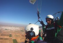 Récord de Paramotor biplaza 568,47km: Un proyecto, dos enfoques Record del mundo de paramotor biplaza