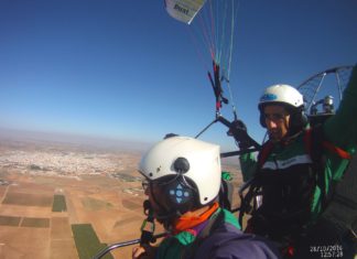 Récord de Paramotor biplaza 568,47km: Un proyecto, dos enfoques Record del mundo de paramotor biplaza