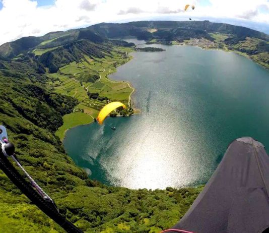 Bstoked: nueva plataforma para experiencias de parapente en todo el mundo bstoked