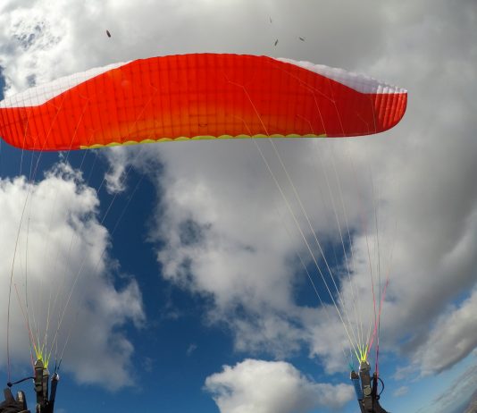 Advance Bibeta 6 – El biplaza EN B fuera de serie.