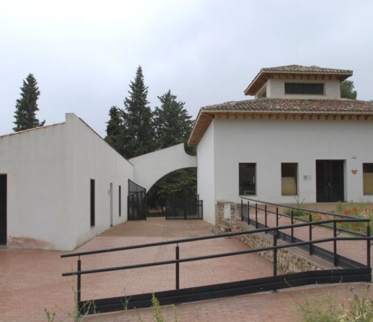 De simuladores a videos: así es el Centro de Interpretación del Vuelo del Yelmo CIAV