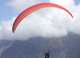 Video: Testing the UP Trango X-Race paraglider