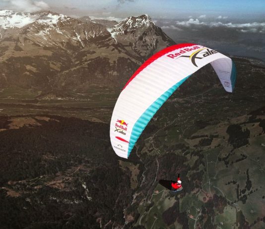 Advance lanza Omega X-Alps 2, parapente EN D ligero