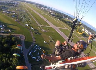 ¡Paramotor en el mayor evento de aviación: Oshkosh 2017! Oshkosh 2017