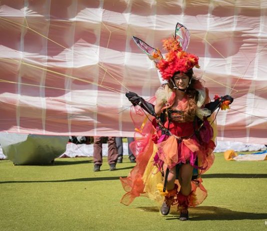 ¡Buen tiempo y 90 mil visitantes en la 44ª Copa Ícaro!