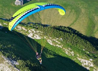 Mac Para presents hike&fly glider Outback