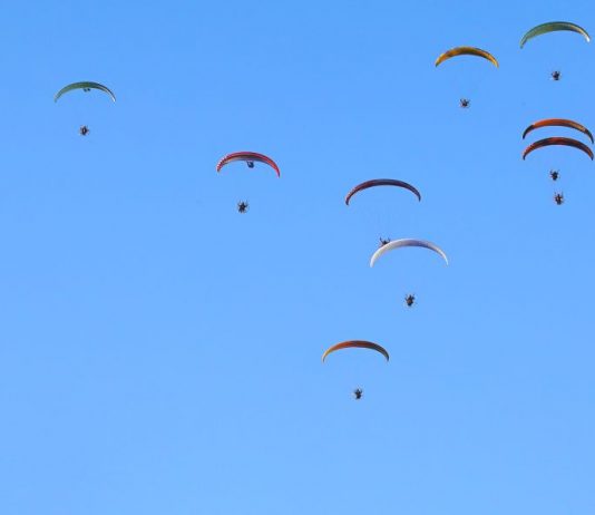 Todo listo para una intensa 19ª edición de FIA El Yelmo Festival Internacional del Aire, FIA El Yelmo