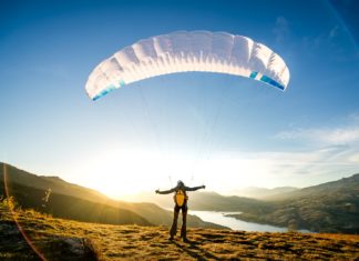 Run&Fly: Dudek lanza el primer parapente ¡de menos de 1kg de peso!
