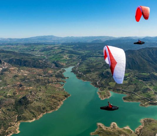 Gin Leopard: Nuevo parapente 2 bandas EN D