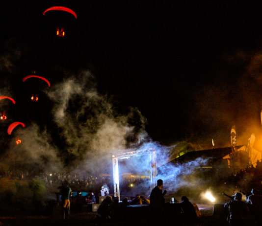 Mucho colorido en 20 aniversario del FIA El Yelmo