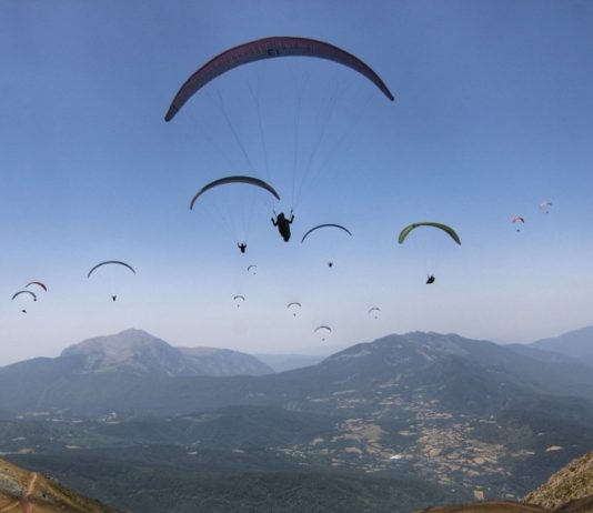Campeonato de España de Parapente de Arangoiti acaba en Castejón de Sos