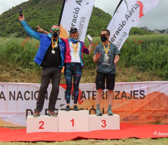 Cristina Fernández gana primera Liga Española de Parapente de Precisión 2021