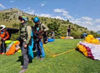 Parte el Campeonato de España de Biplazas y Velas B: Boris Plamenov y Cristina ganan 1ª manga en biplaza Campeonato de España de biplazas y velas B