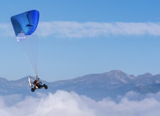 De lejos Advance, de cerca Ozone