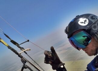 382 km en Argentina: Federico Rodríguez bate récord nacional en parapente