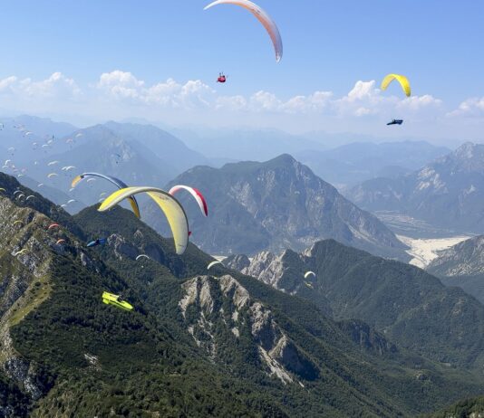 Baptiste Lambert y Alexia Fischer ganan la Copa del Mundo de Parapente en Gemona Copa del Mundo de Parapente en Gemona