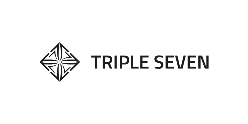 Logo de Triple Seven