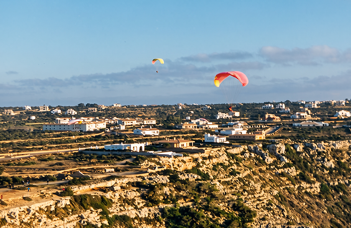 Paragliding in Son Verí and the “private sky” syndrome: will seagulls be fined next? 1 Paragliding in Son Verí, Mallorca